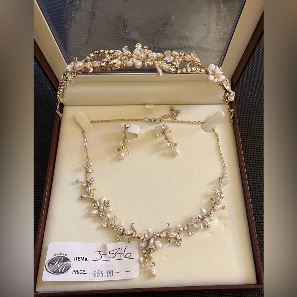 Gold Tone, Rhinestone and Faux Pearl Floral Bridal Jewelry Set